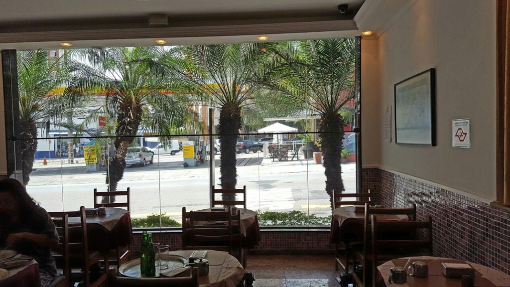 Hotel Três Poderes 2*